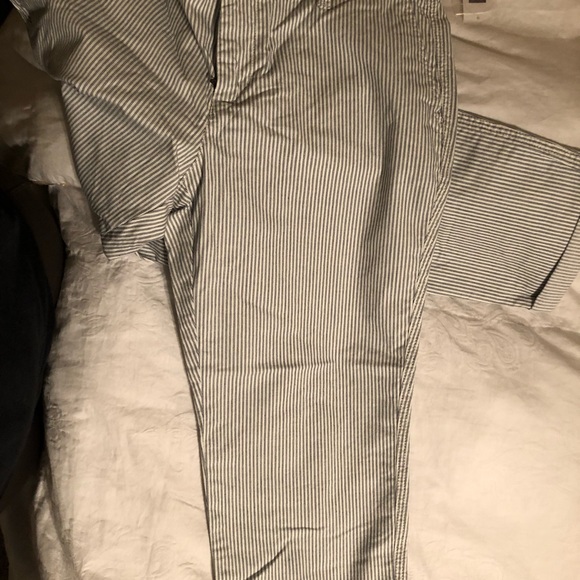 GAP khakis - Picture 4 of 4